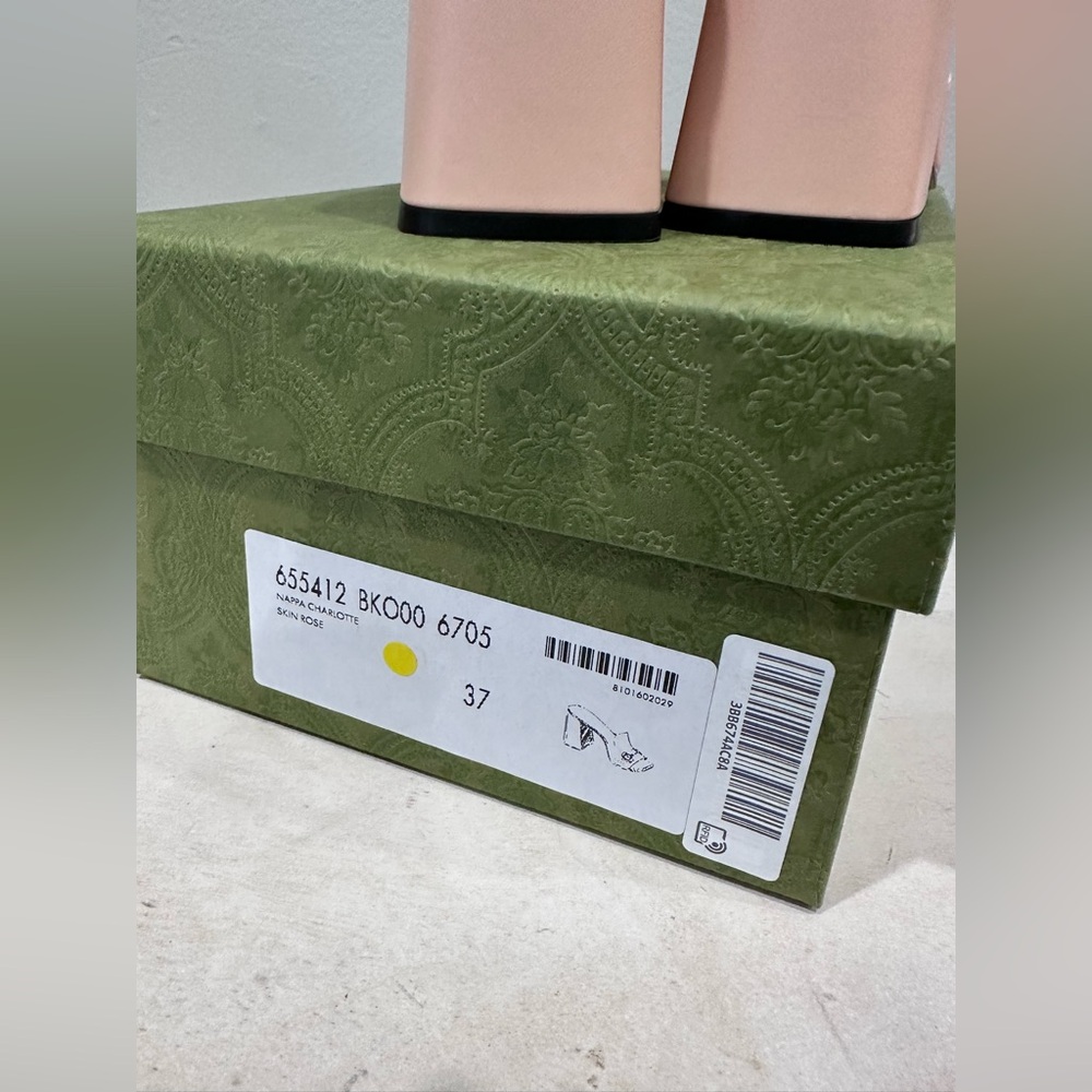 Gucci Horsebit Leather Sandals - Picture 8 of 12